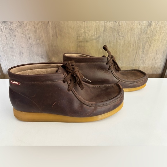 Clarks Men's Stinson Hi Beeswax Brown Leather Lace Up Chukka Boots Size 9M - Picture 1 of 4